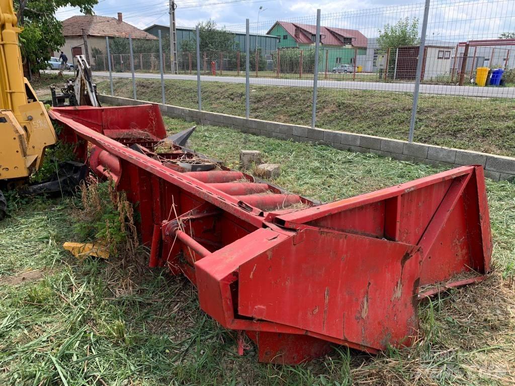 Kuhn 11M 聯合收割機頭