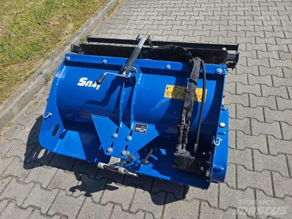 Irus Deltrak 機器人割草機