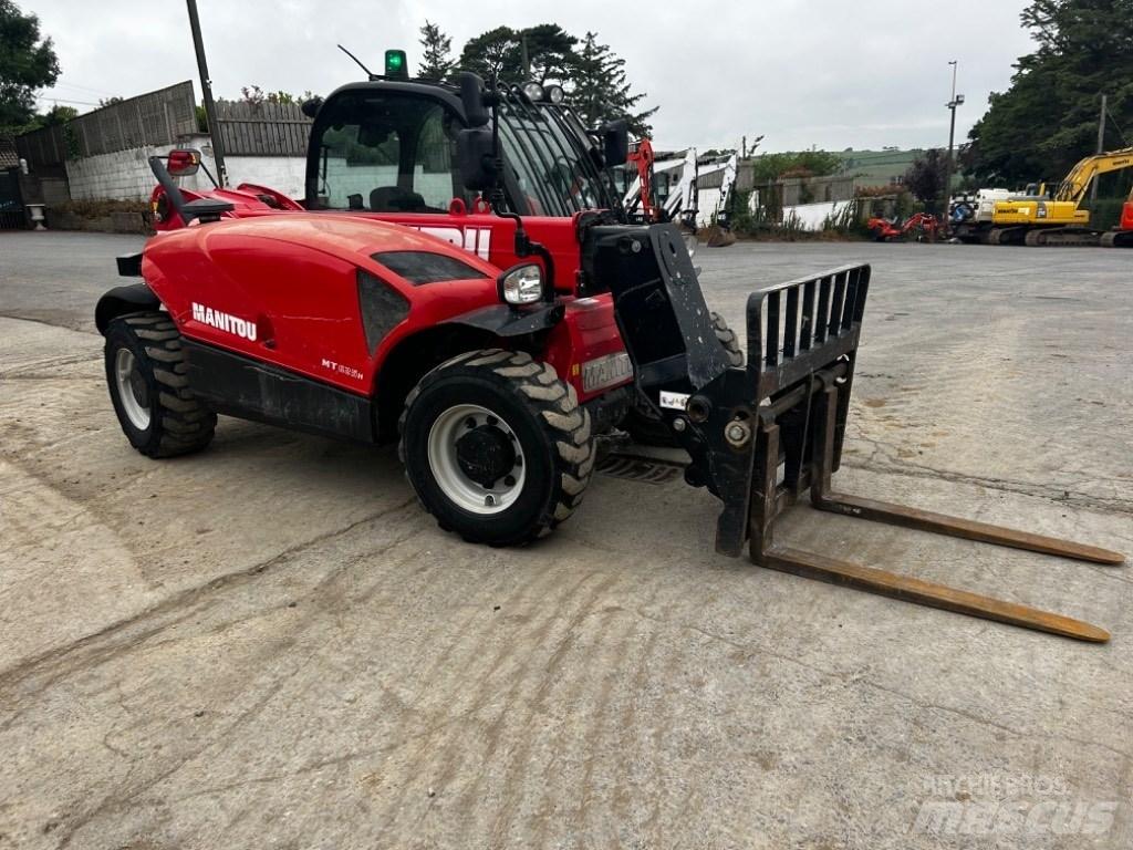 Manitou 625h 伸縮臂操作車