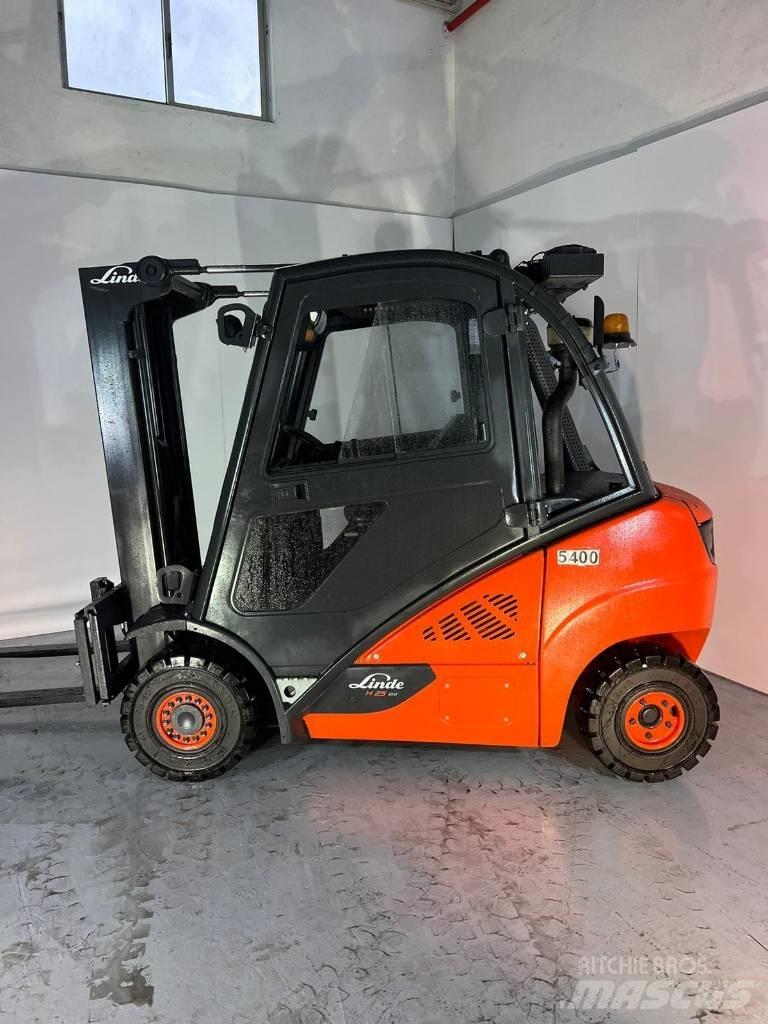 Linde H 25 D 柴油卡車