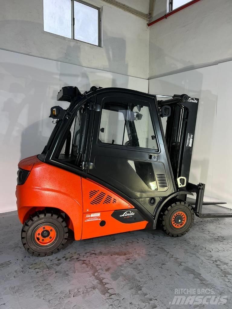 Linde H 25 D 柴油卡車