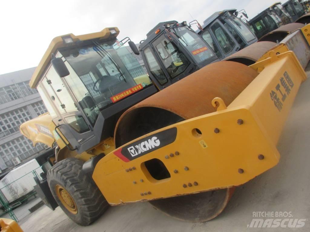 XCMG XS 263 J 單輪滾壓機