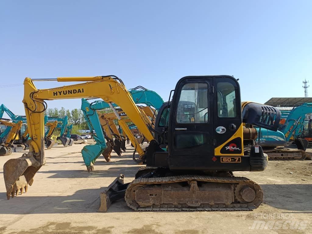 Hyundai R 60-7 小型挖土機/掘鑿機<7t(小型挖掘機)
