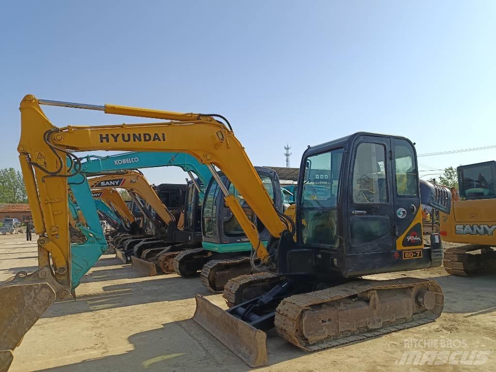 Hyundai R 60-7 小型挖土機/掘鑿機<7t(小型挖掘機)