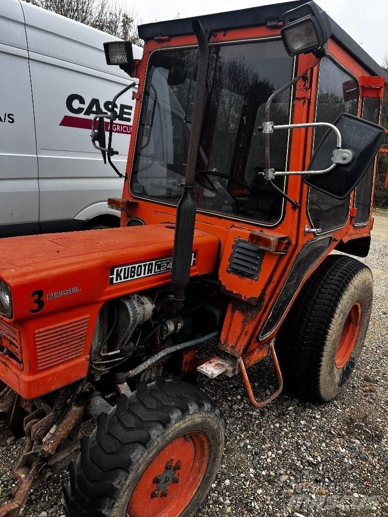 Kubota L 245 小型曳引機