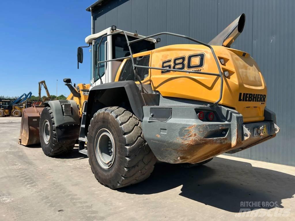 Liebherr L580 輪胎式裝載機