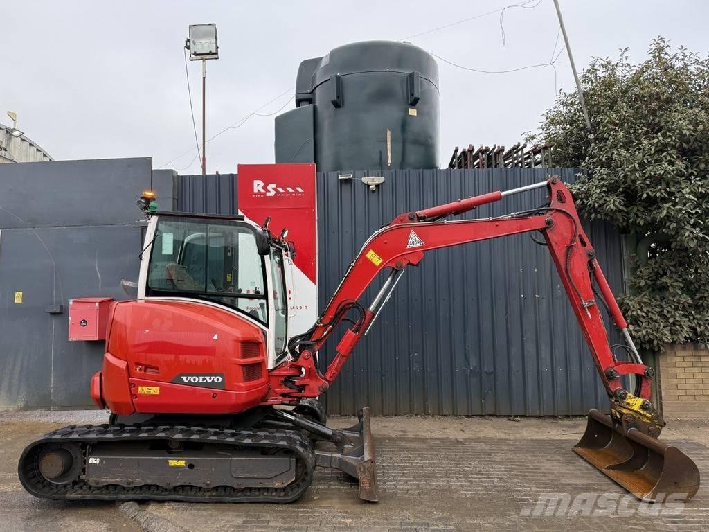 Volvo ECR 50 D 小型挖土機/掘鑿機<7t(小型挖掘機)