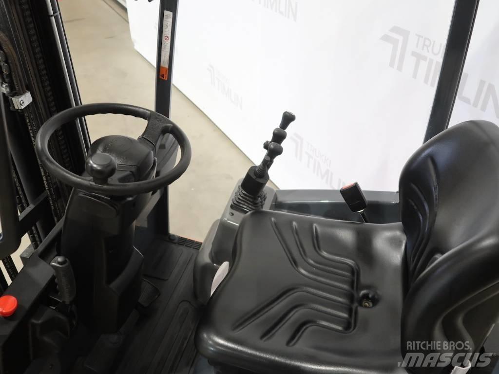 Toyota 7FBEST10 電動堆高機