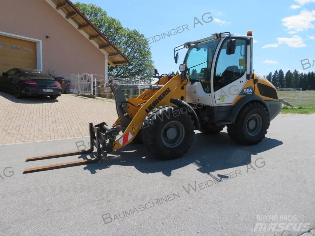 Liebherr L 506 輪胎式裝載機