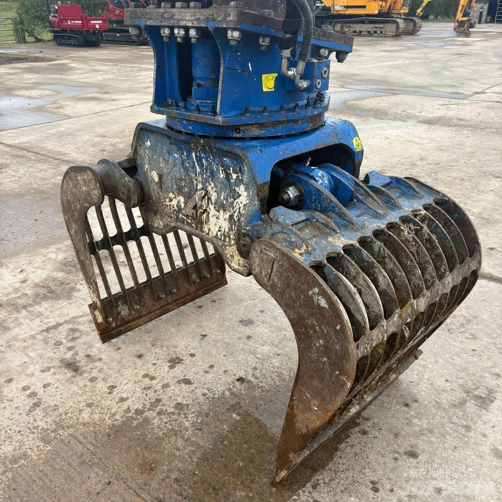 Fuchs MHL 310 其他物料運輸工具