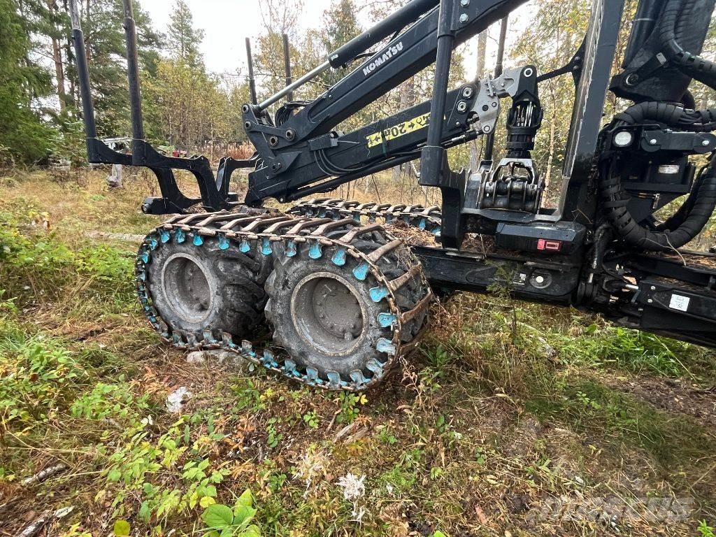 Komatsu 835 集運機