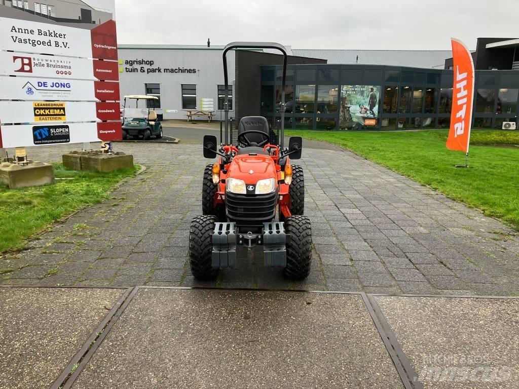 Kubota B1-240 曳引機