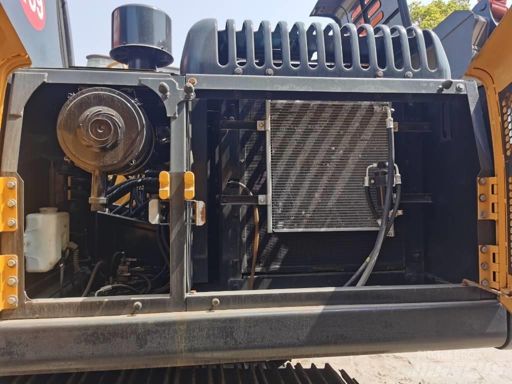 Volvo EC 220 履帶式 挖土機/掘鑿機/挖掘機
