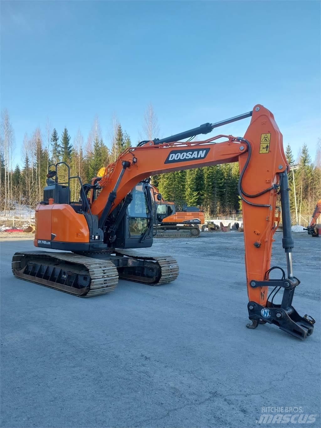 Doosan DX 140LCR 7 履帶式 挖土機/掘鑿機/挖掘機