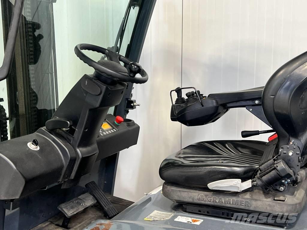 Toyota 8FBMT25 電動堆高機