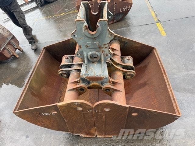 Liebherr 1000 mm 兩爪吊夾