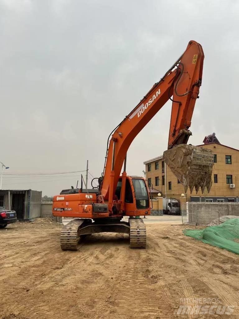 Doosan DX300LCA 履帶式 挖土機/掘鑿機/挖掘機