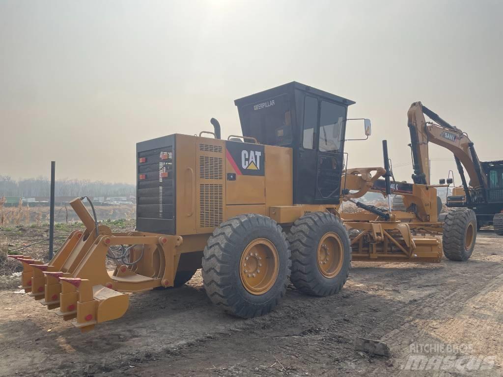 CAT 140 K 平土機