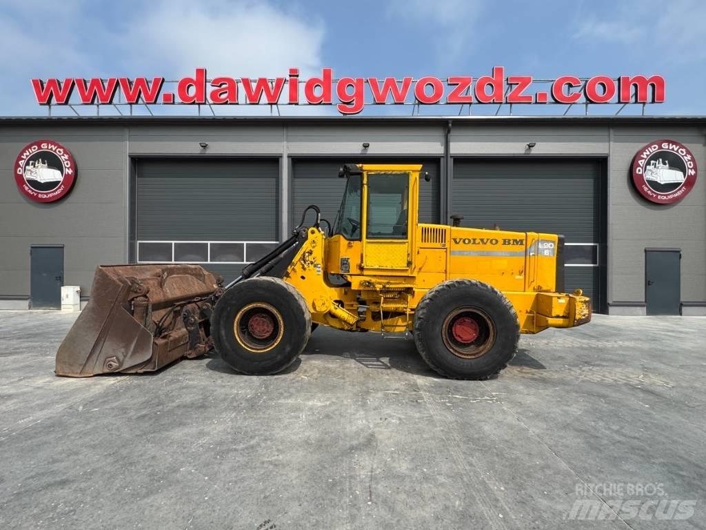 Volvo L90B 輪胎式裝載機
