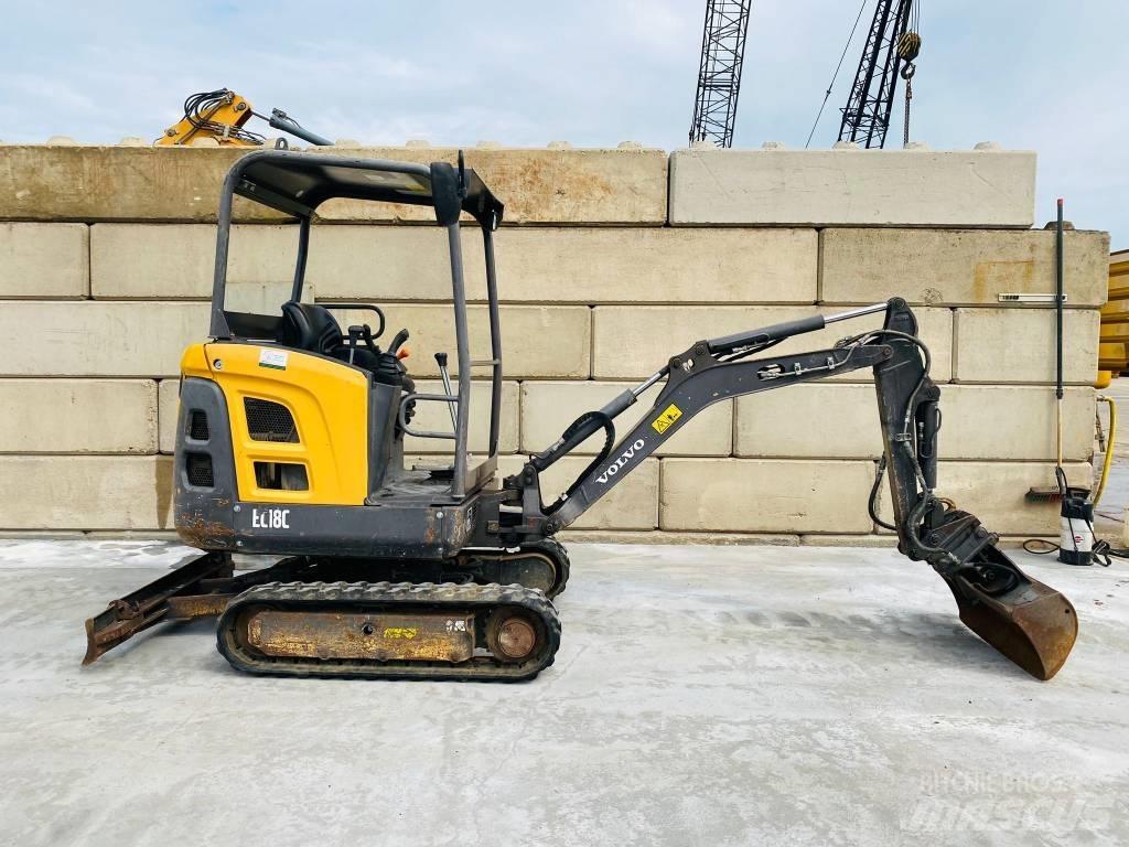 Volvo EC 18 C 小型挖土機/掘鑿機<7t(小型挖掘機)