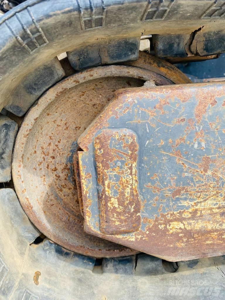 Volvo EC 18 C 小型挖土機/掘鑿機<7t(小型挖掘機)