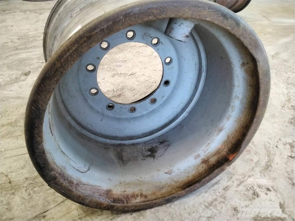Valmet 860 24x26,5 輪胎、車輪和輪圈