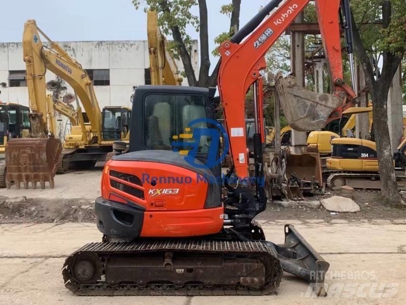 Kubota KX163 小型挖土機/掘鑿機<7t(小型挖掘機)