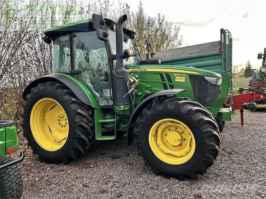 John Deere 5100m 曳引機