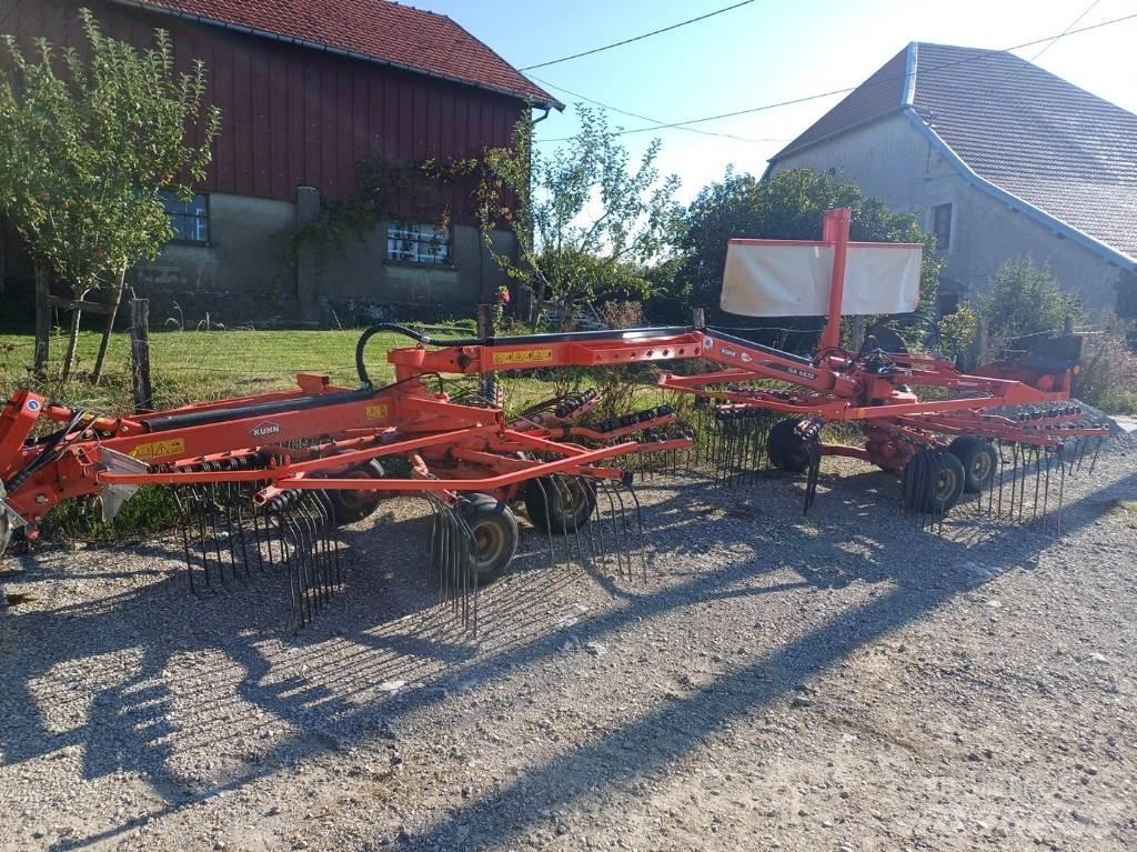Kuhn GA 6632 堆草機