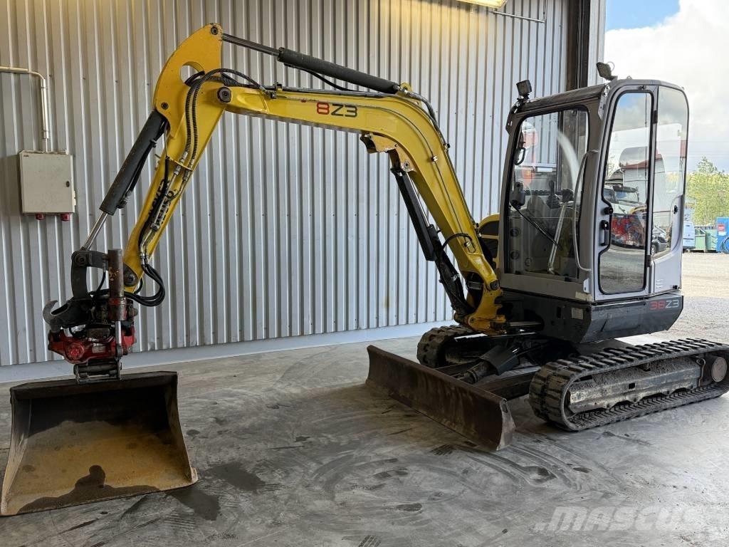 Wacker Neuson 38 Z3 小型挖土機/掘鑿機<7t(小型挖掘機)