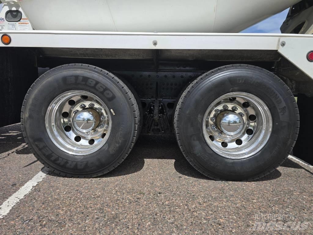 Kenworth T 880 其他貨車