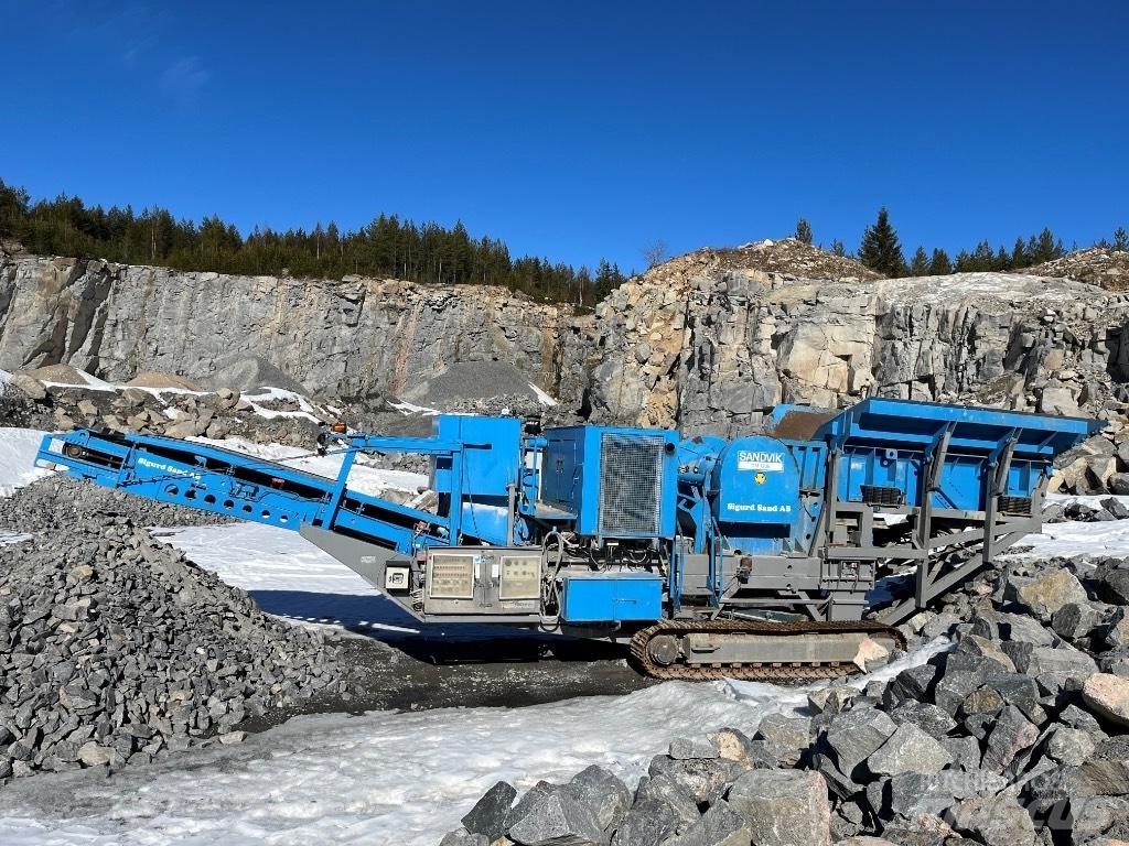 Sandvik CM 1206 RE 破碎機