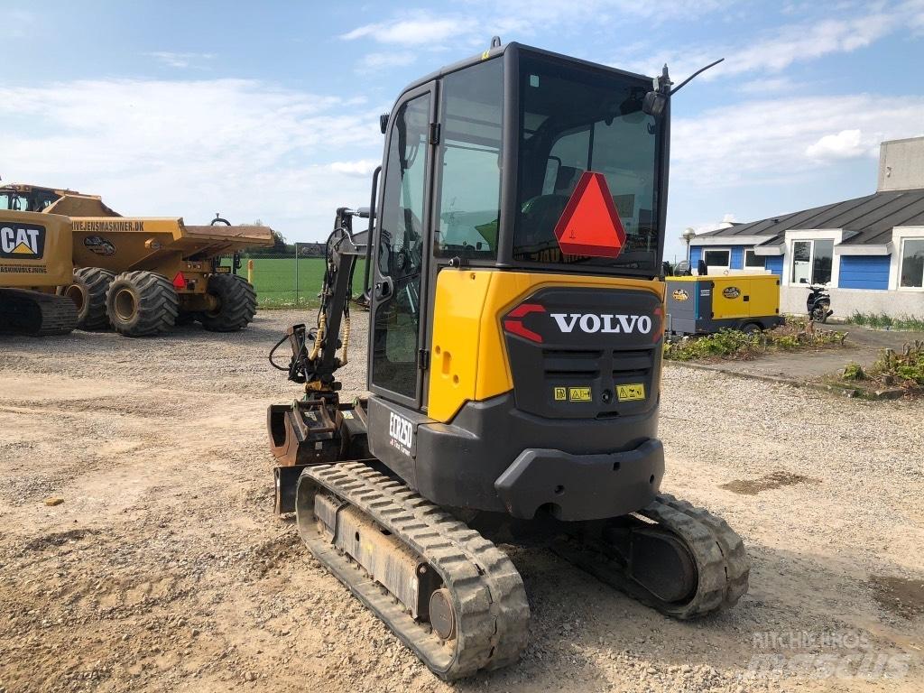 Volvo ECR 25 D 小型挖土機/掘鑿機<7t(小型挖掘機)
