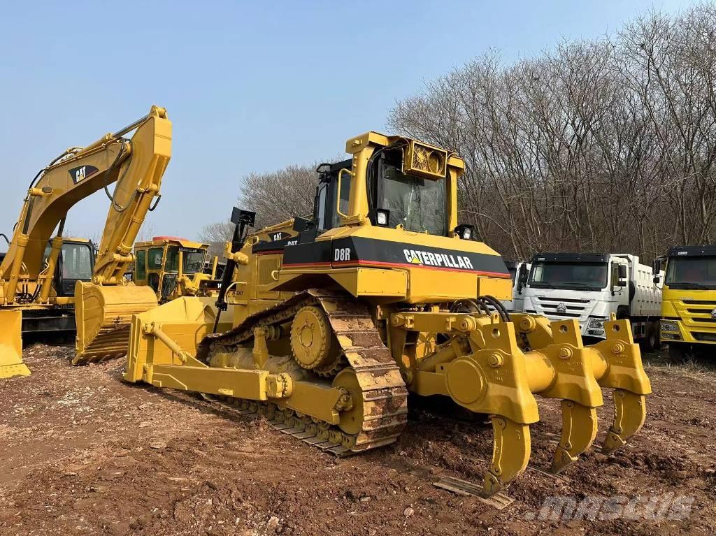 CAT D8R 履帶推土機