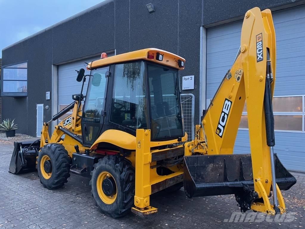 JCB 2CX 反鏟裝載機