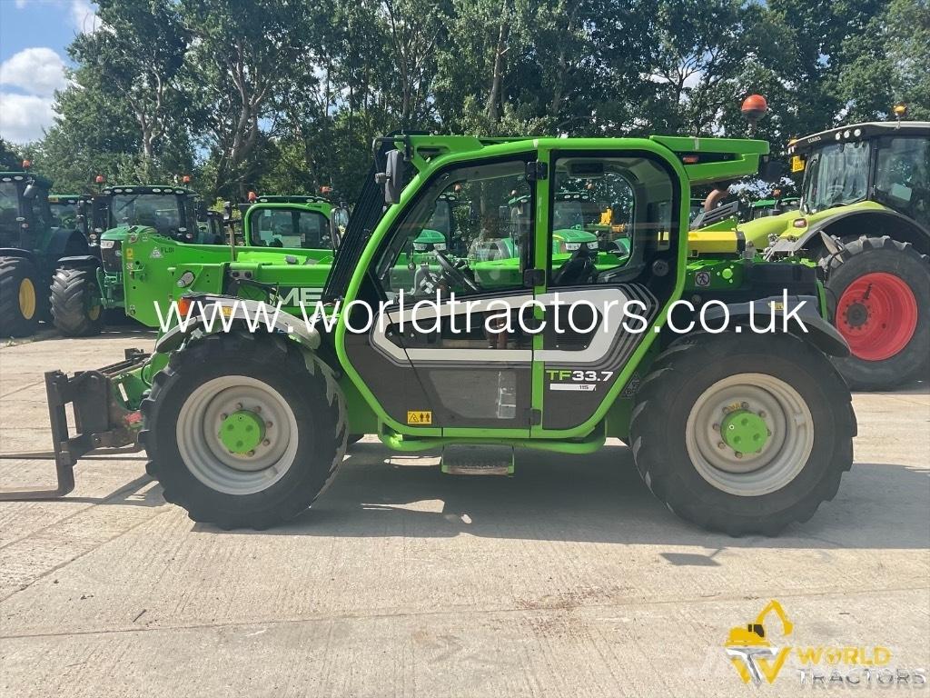 Merlo TF 33.7 農業用伸縮臂裝載機