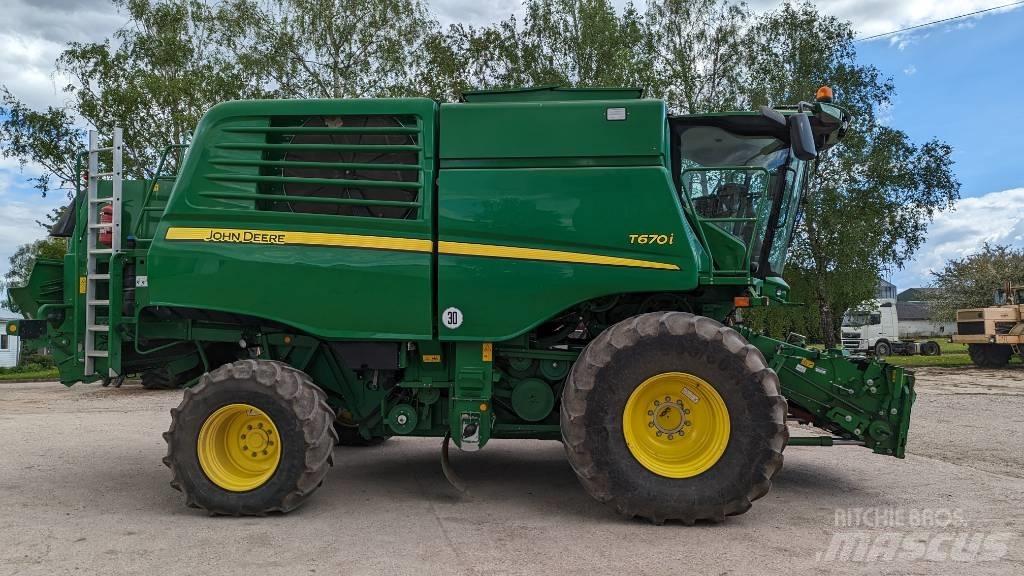 John Deere T 670 i 聯合收穫機