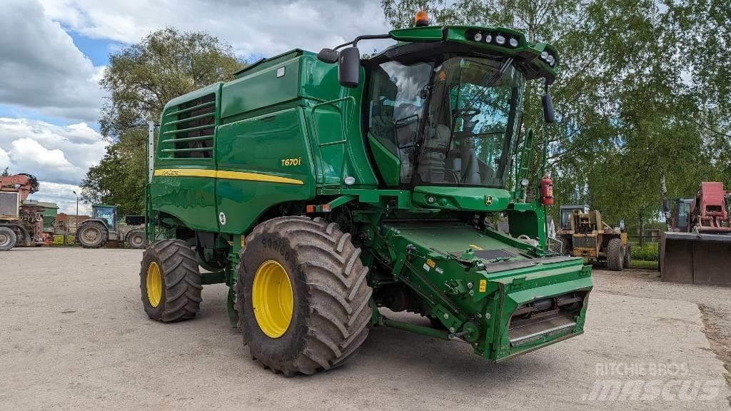 John Deere T 670 i 聯合收穫機