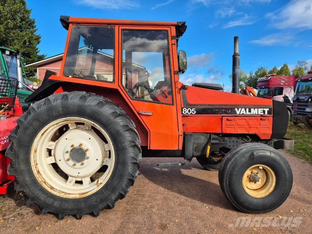 Valmet 805 曳引機
