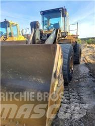 Volvo L180C 輪胎式裝載機