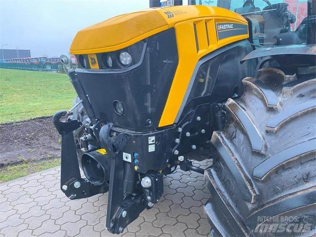 JCB 4220 ICON 曳引機