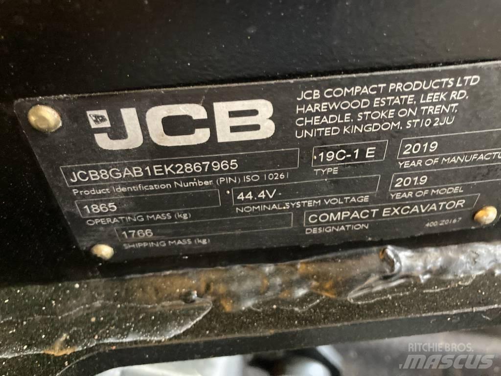 JCB 19 C-IE 小型挖土機/掘鑿機<7t(小型挖掘機)
