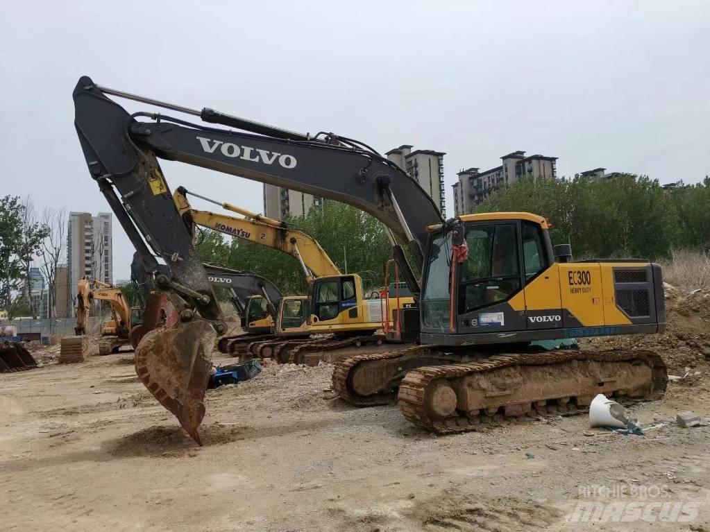Volvo EC 300 履帶式 挖土機/掘鑿機/挖掘機