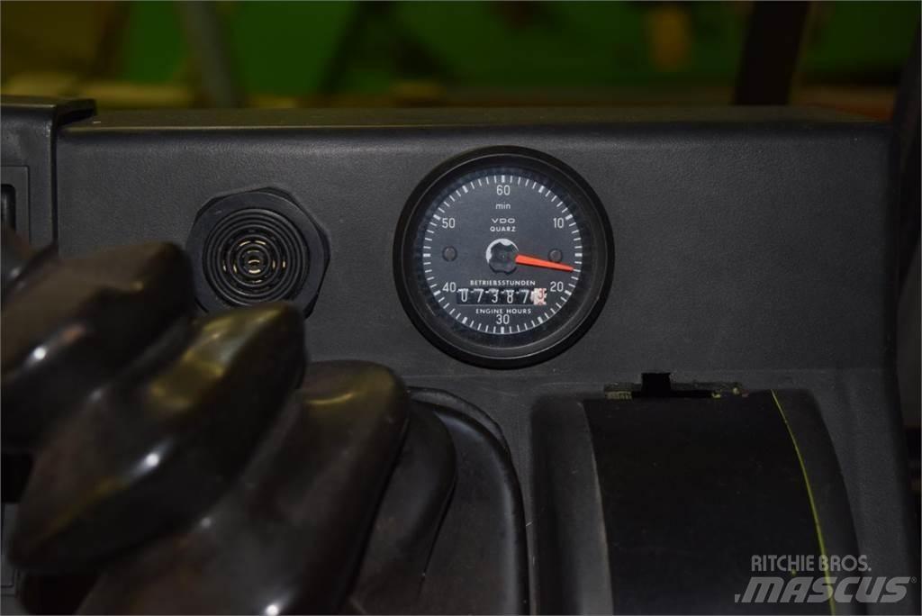 CLAAS Jaguar 860 自走式飼料採集機