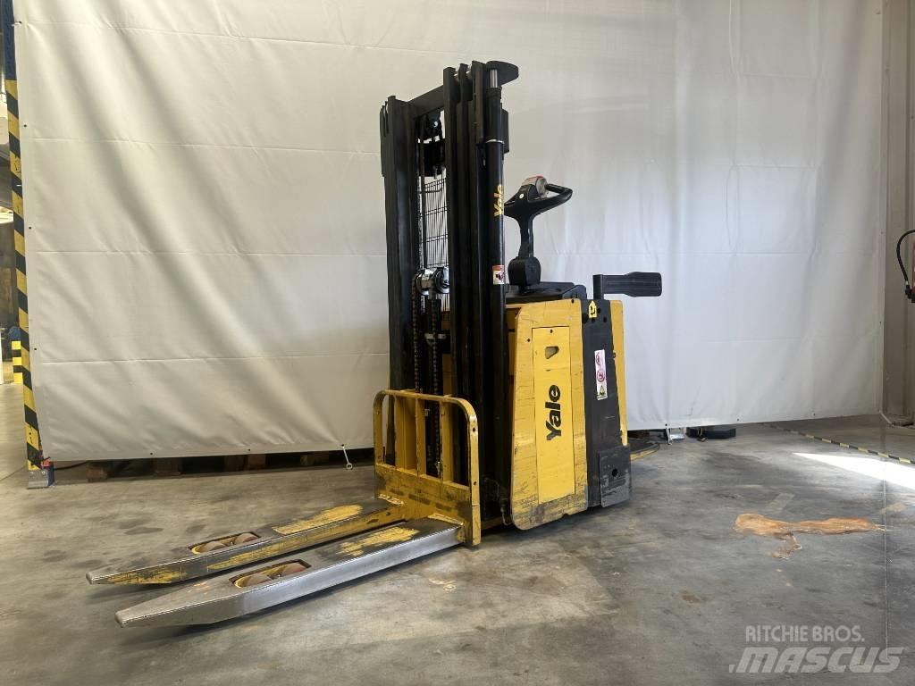 Yale ms15 行走控制式堆積機