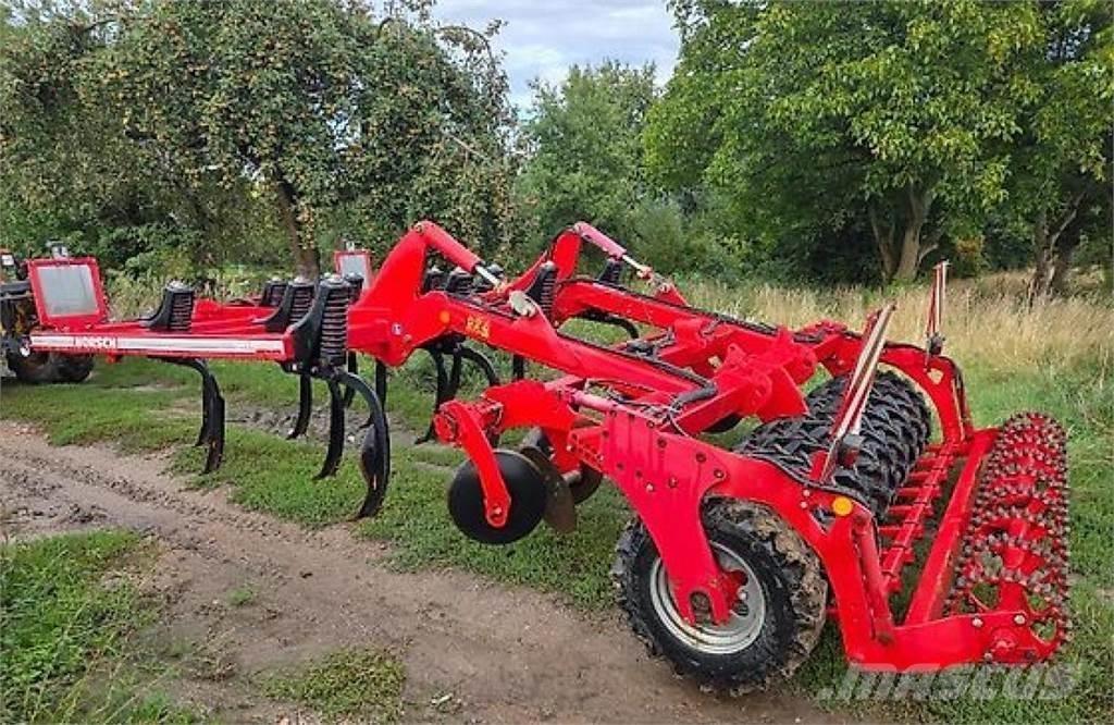 Horsch Tiger 3AS 中耕管理機