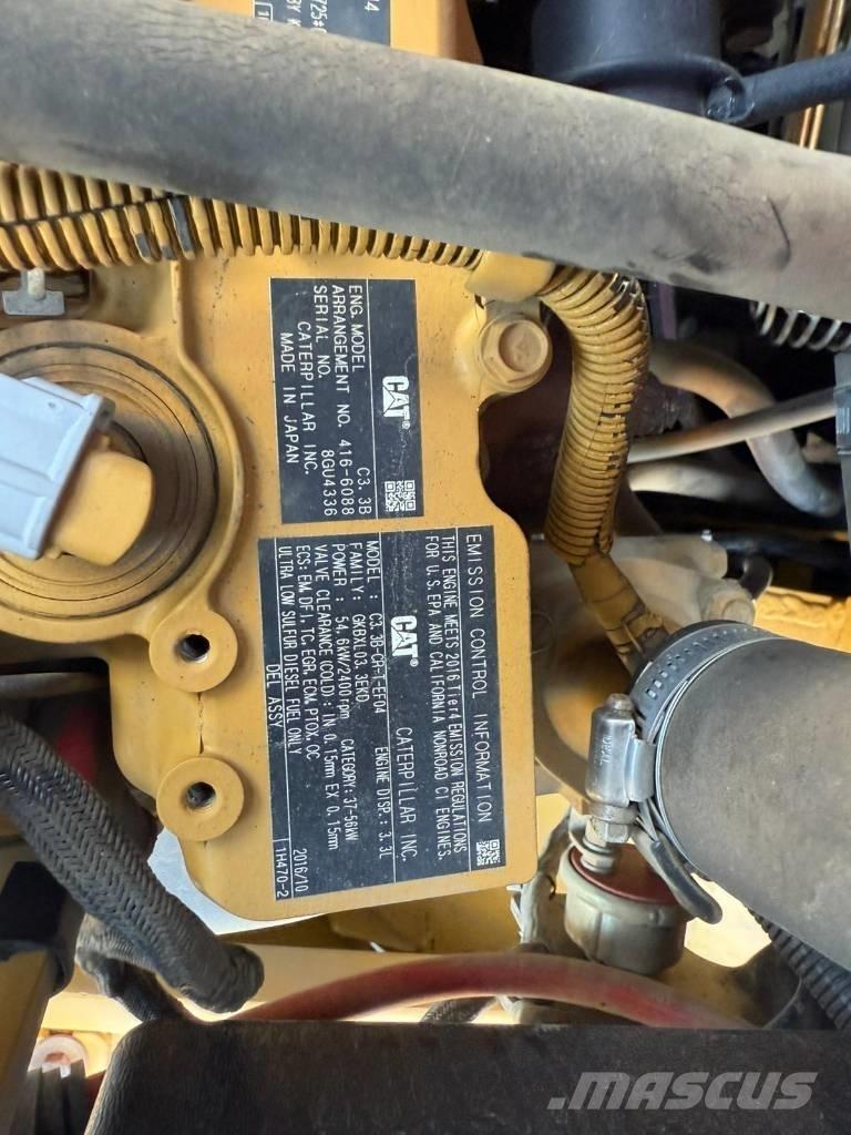 CAT 906M  1831h 輪胎式裝載機