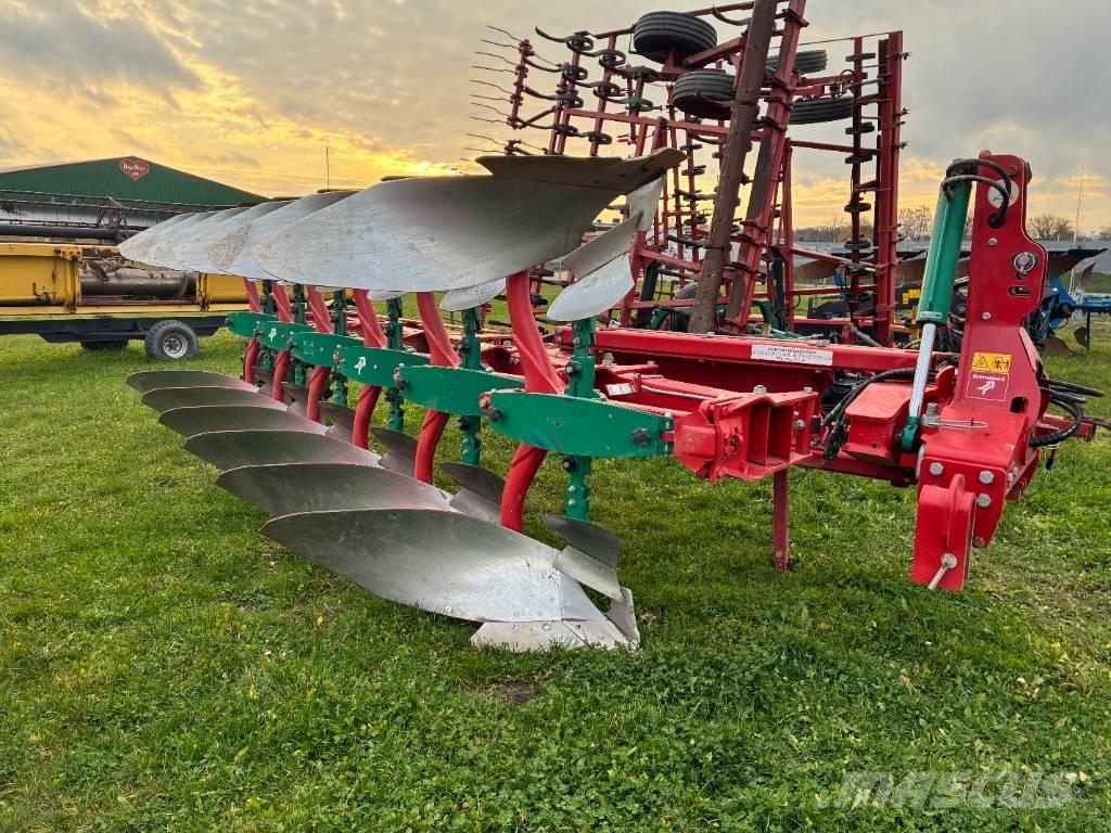 Kverneland 3400 雙向犁