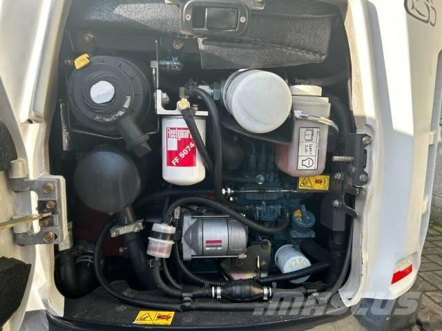 Bobcat E 20 小型挖土機/掘鑿機<7t(小型挖掘機)