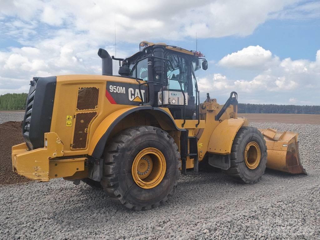CAT 950 M 輪胎式裝載機